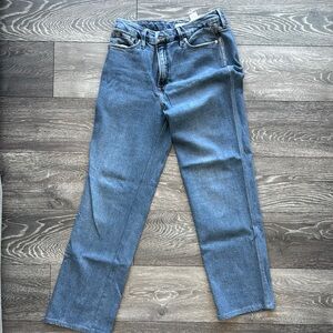 Good American Blue Flare & Wide Leg Jeans with High Waist and Classic Denim